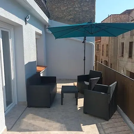 Calme Apartment *